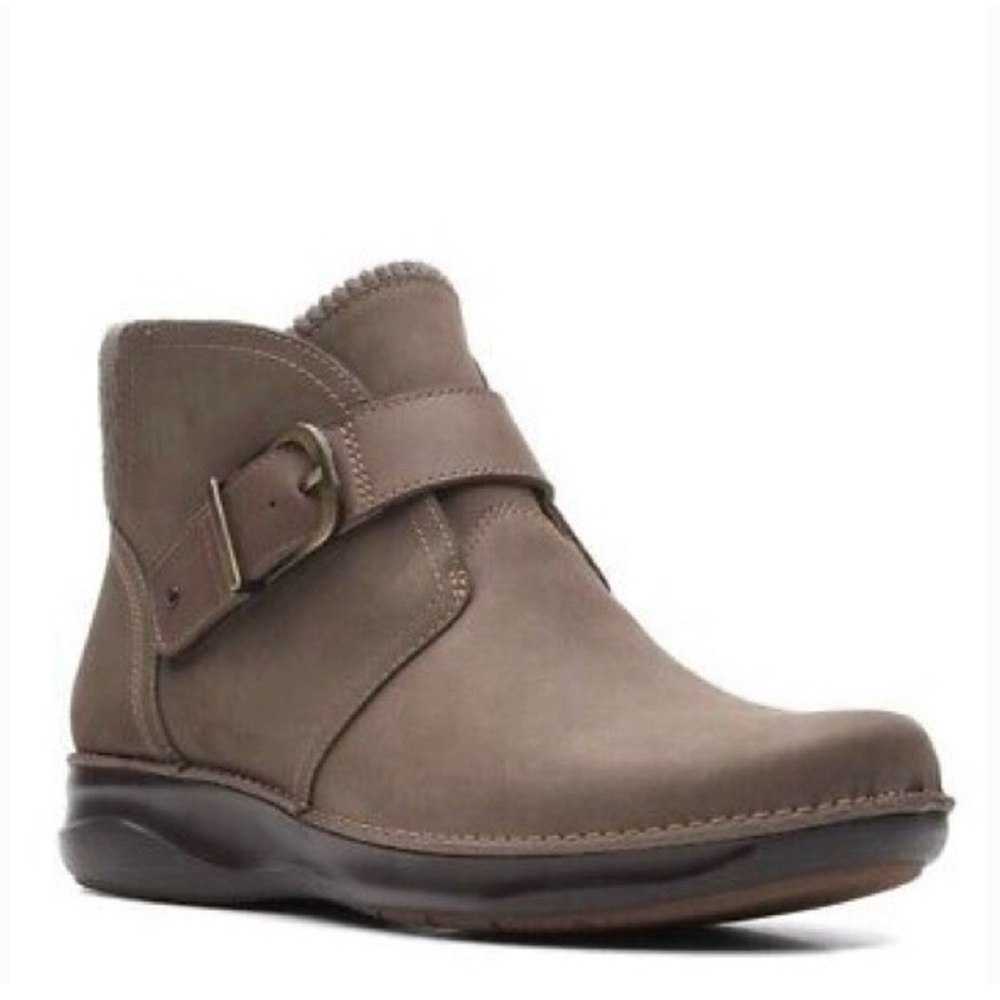 Clark’s Velcro Ankle Anti Skid Taupe Nubuck Leather Boots